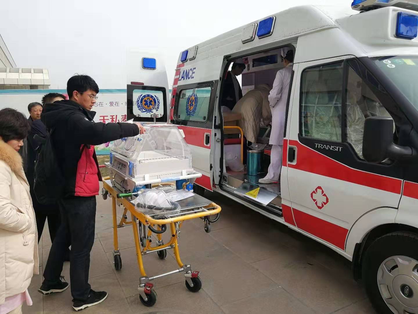 青龙满族自治县救护车转院