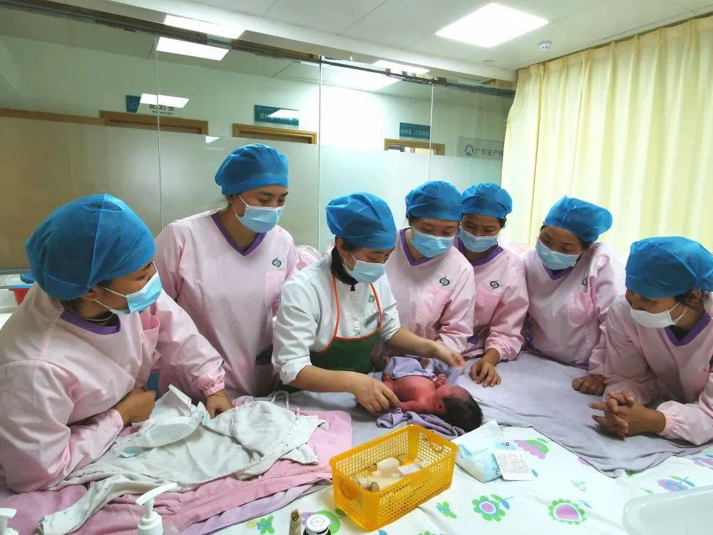 青龙满族自治县妇婴监护型护送
